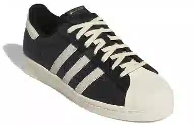 adidas Superstar 82
