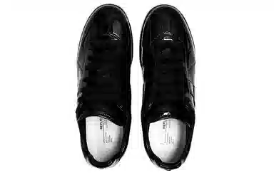 Maison Margiela Replica Black