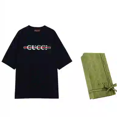 GUCCI T