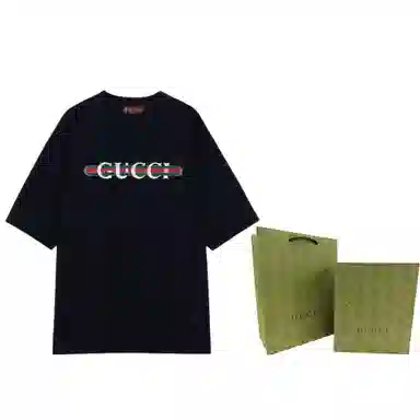 GUCCI T