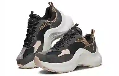 Skechers Sierra