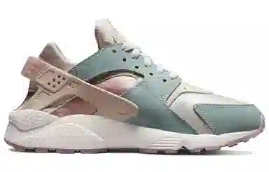 Nike Huarache One Mile Social Club