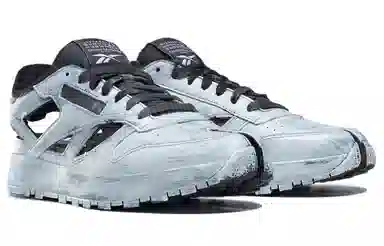 Maison Margiela x Reebok Classic Leather Tabi Decortique Low