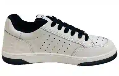 CHANEL 22P Black White