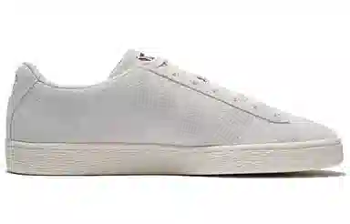 PUMA Suede