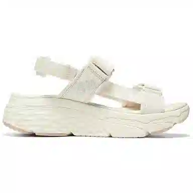 Skechers Max Cushioning