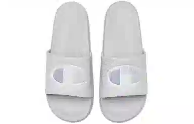 Champion Campus Slide C logo