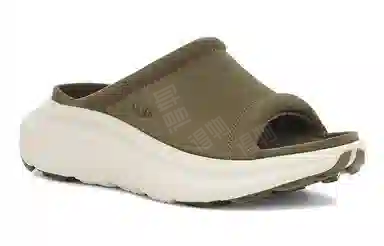 UGG CA805