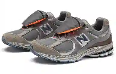 New Balance NB 2002R Pouch
