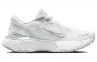 Nike Invincible Run 2 Flyknit