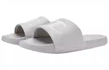 Champion Campus Slide C logo