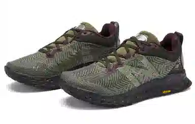 Eastlogue x New Balance
