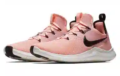 Nike Free TR 8