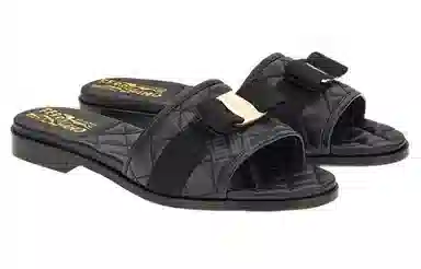 FERRAGAMO Vara