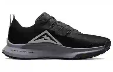 Nike Pegasus Trail 4 Black