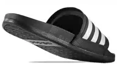adidas Adilette