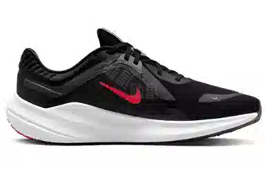 Nike Quest 5 Black Red