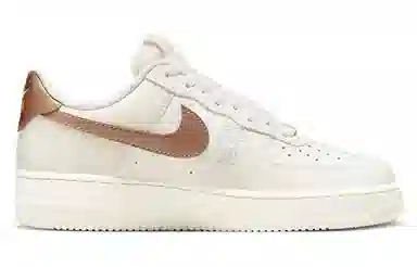 Nike Air Force 1 '07 Low Beige