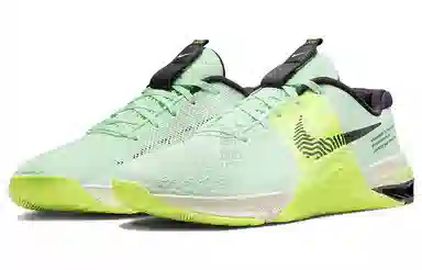 Nike Metcon 8 FlyEase