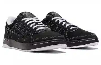 SNEEZE x Reebok LT Court