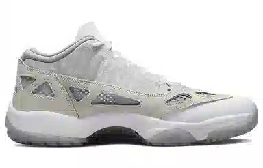 Jordan Air Jordan 11 Retro Low IE "Light Orewood Brown"