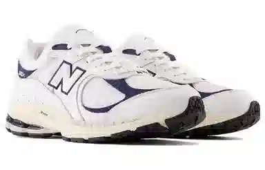 New Balance NB 2002R