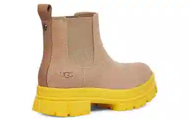 UGG