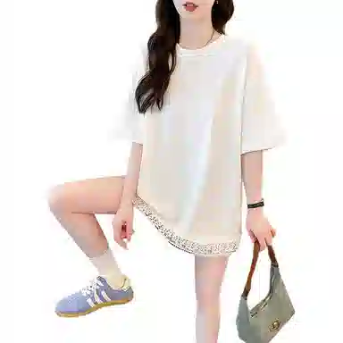 LAKESI T