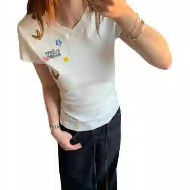 LAKESI v T
