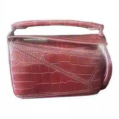 LOEWE Puzzle