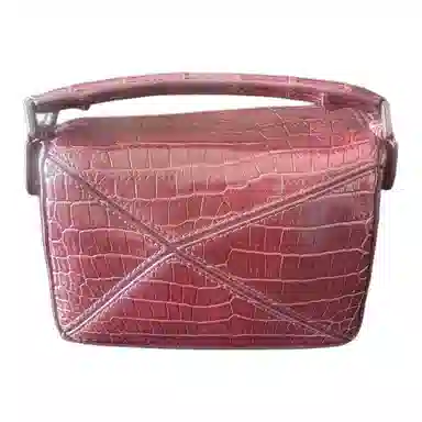 LOEWE Puzzle