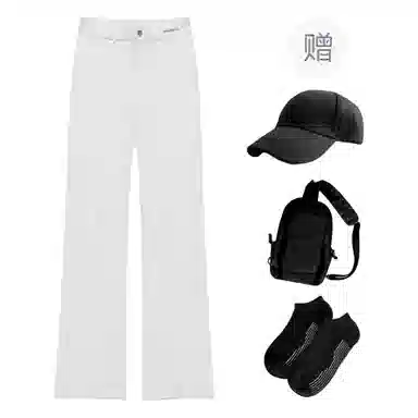 maxim's de paris cleanfitlogovibe