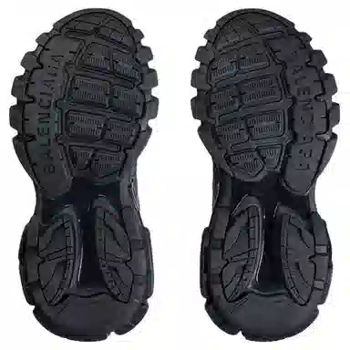 Balenciaga Track Signature