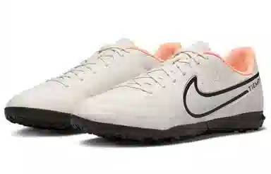 Nike Tiempo Legend 9 Club TF