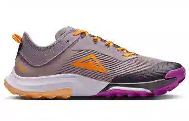 Nike Air Zoom Terra Kiger 8