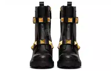 Valentino Garavani Roman Stud