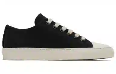 COMMON PROJECTS Tfournament Low Black