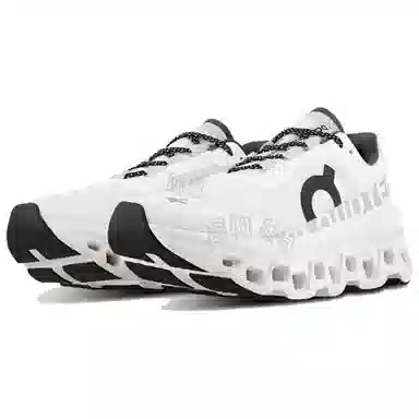 On Cloudmonster White