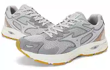 Mizuno Racer S