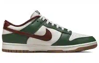 Nike Dunk Low "Gorge Green"