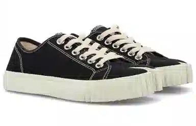 Maison Margiela Tabi Low Black