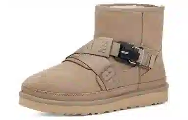 UGG Classic Short Dune