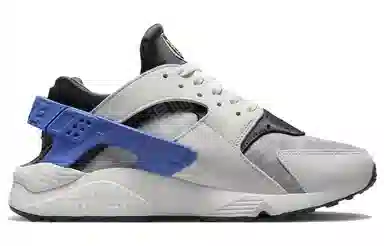 Nike Air Huarache "Social FC"