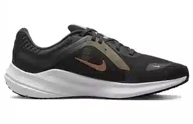 Nike Quest 5 Black Green
