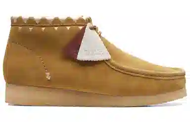 Clarks Wallabee Oak