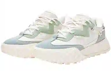 Champion Retro Sports Tracer 220