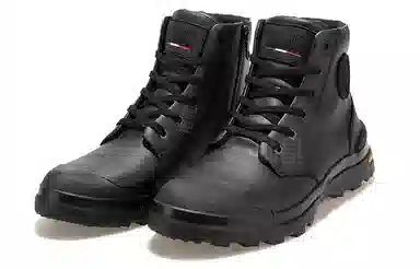 Palladium Pampa Plus LTH Black