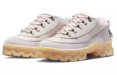Nike Lahar Low "Teddy Bear"