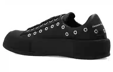 Alexander McQueen Deck Low Black