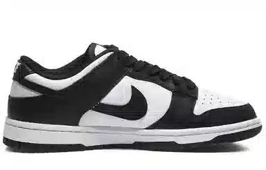 Nike Dunk Low Retro "Panda"